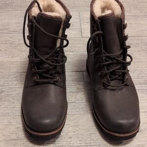 UGG Men's Dark Brown Lace-Up Boots